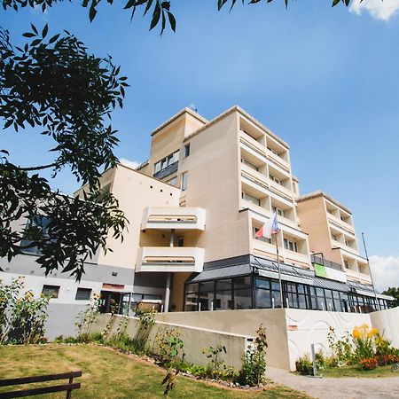 Wellness Hotel Lucia Veseli nad Luznici Exterior photo