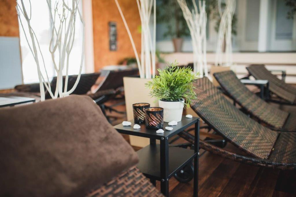 Wellness Hotel Lucia Veseli nad Luznici Exterior photo