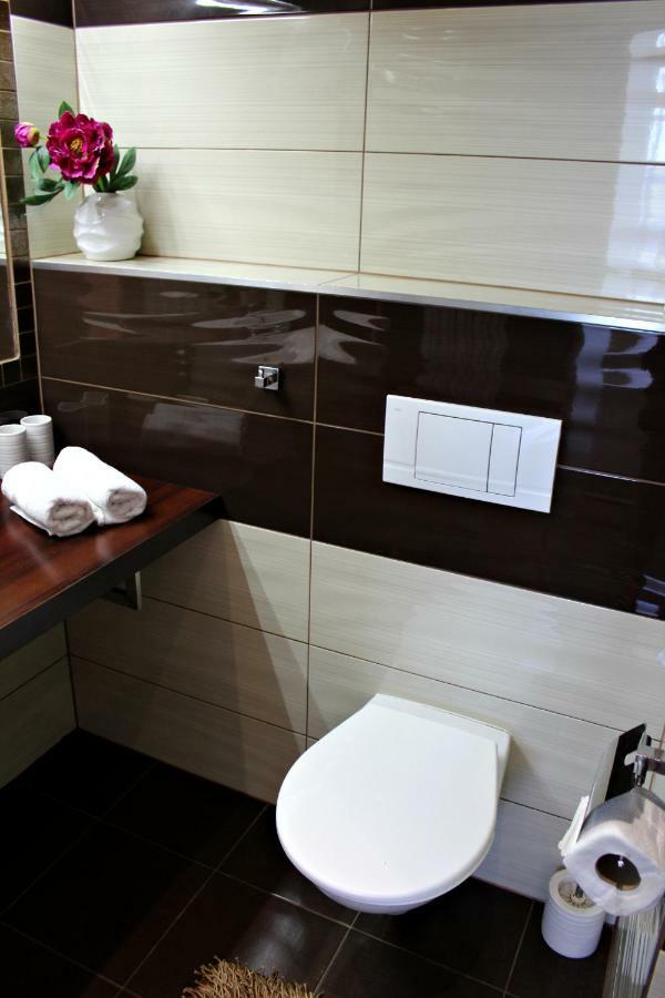 Wellness Hotel Lucia Veseli nad Luznici Exterior photo